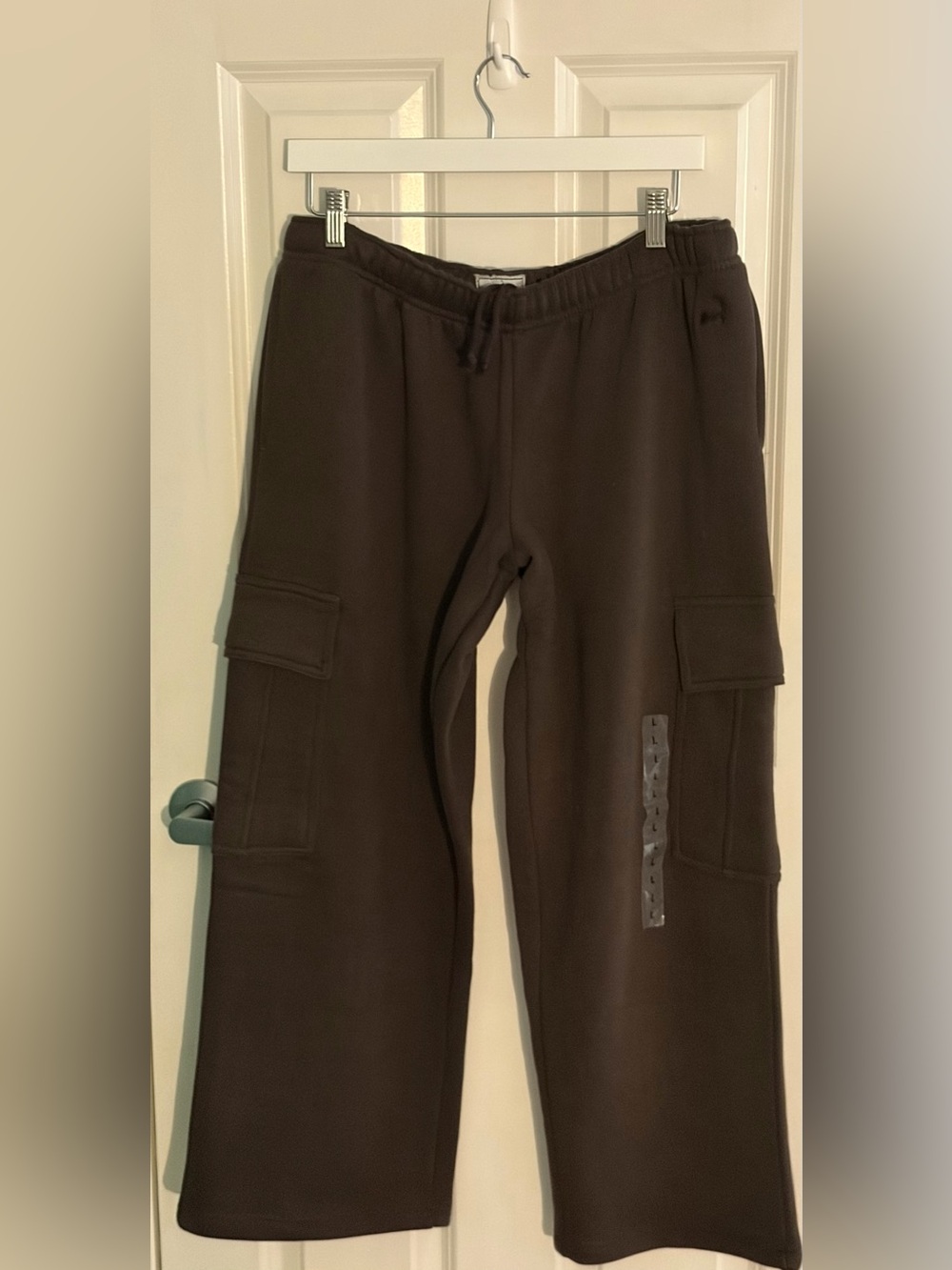 Cuffys brand Cargo sweatpants.Super soft stretch waist.